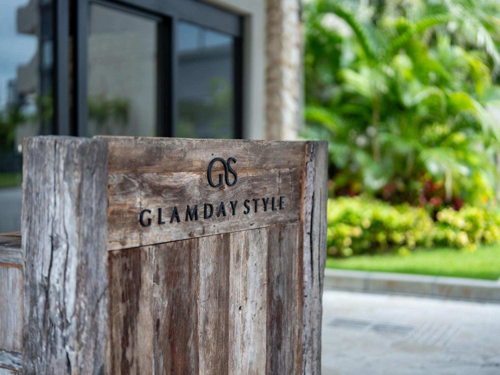 Glamday Style Okinawa Yomitan Hotel & Resort Extérieur photo